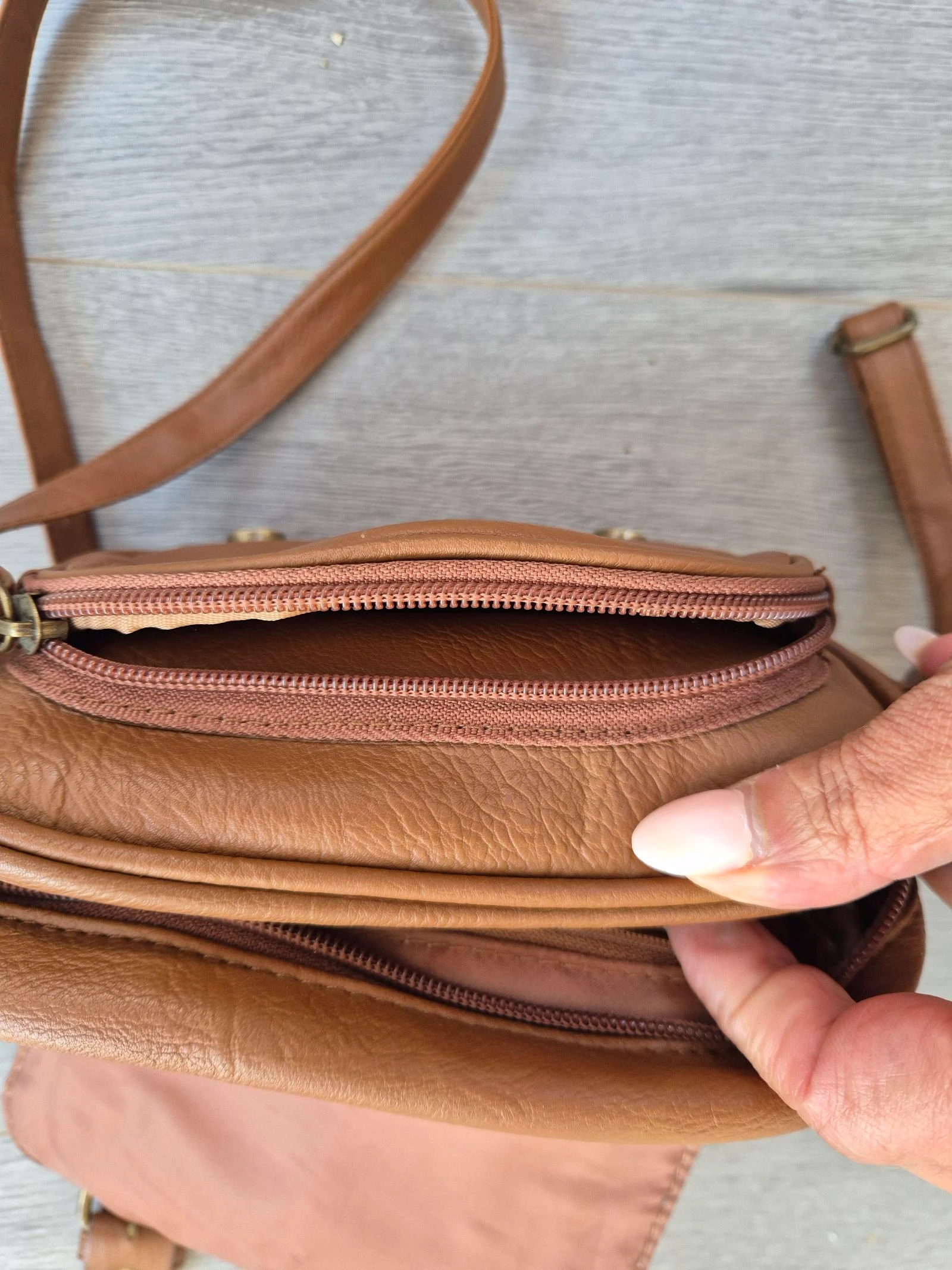 Atmosphere Cognac Bruine Schoudertas / Crossbody Tas met Gespen – photo 6